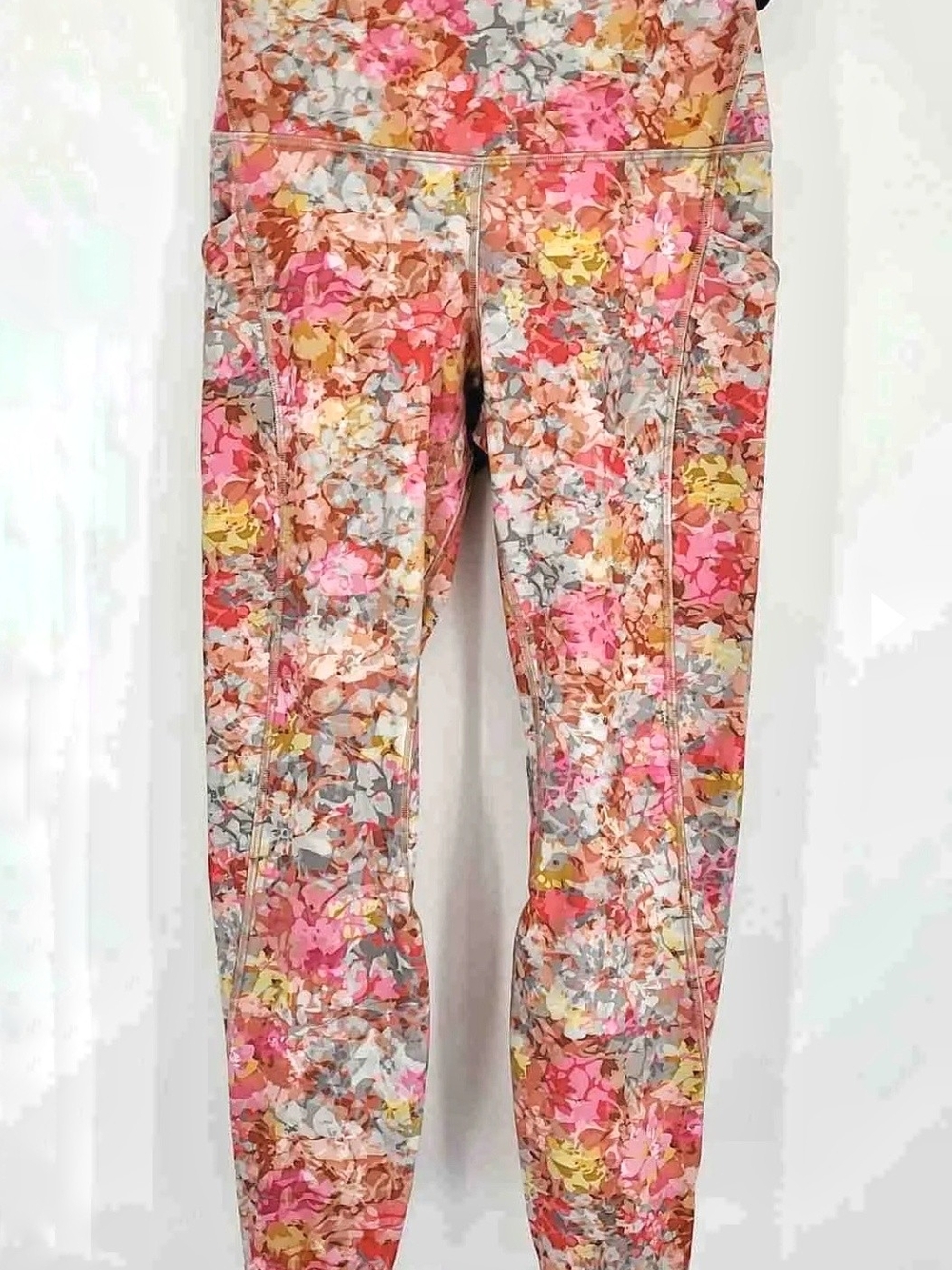 Lululemon Align HR Leggings with Pockets 25" Inflorescence Multi Floral Size 2